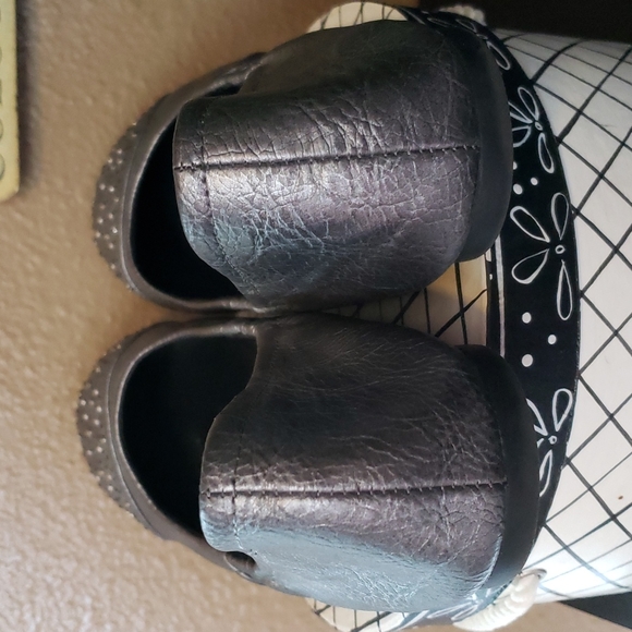🦋4 for $20, or as marked. EUC- Style & Co ‘Bailey’ Flat w/Crystal Toe Cap - Picture 8 of 10